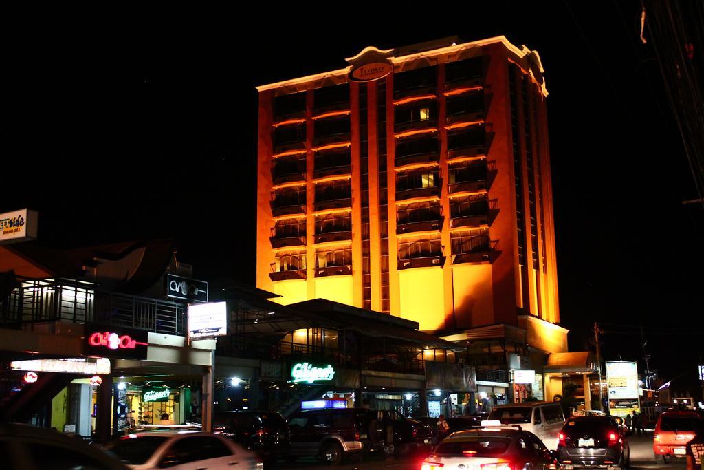 Iloilo Business Hotel Exteriér fotografie