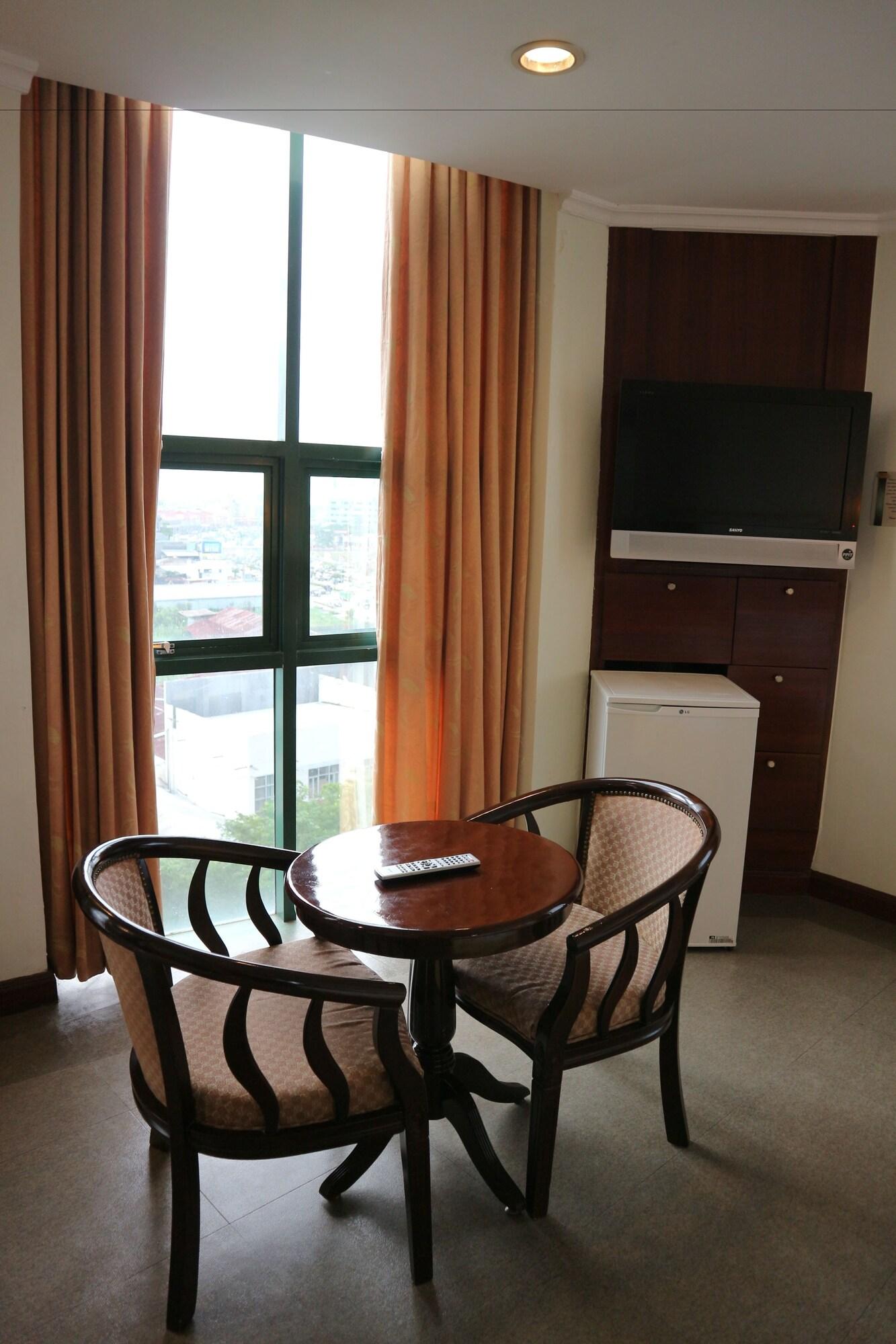 Iloilo Business Hotel Exteriér fotografie